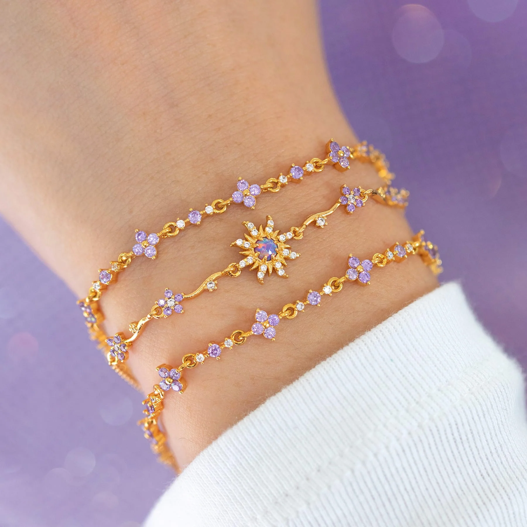 Disney Princess Tangled Corona's Crest Bracelet - Image 6