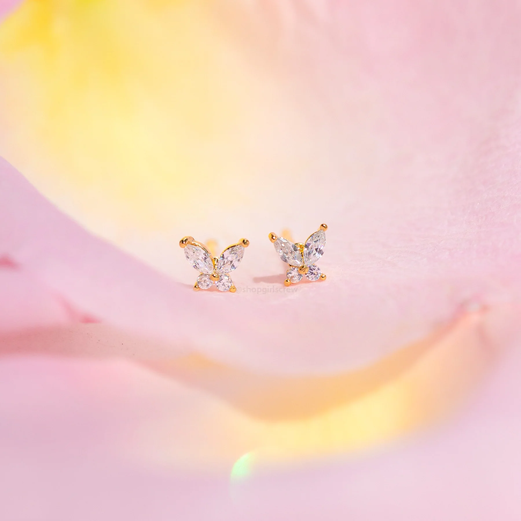 Mari Studs - Image 3