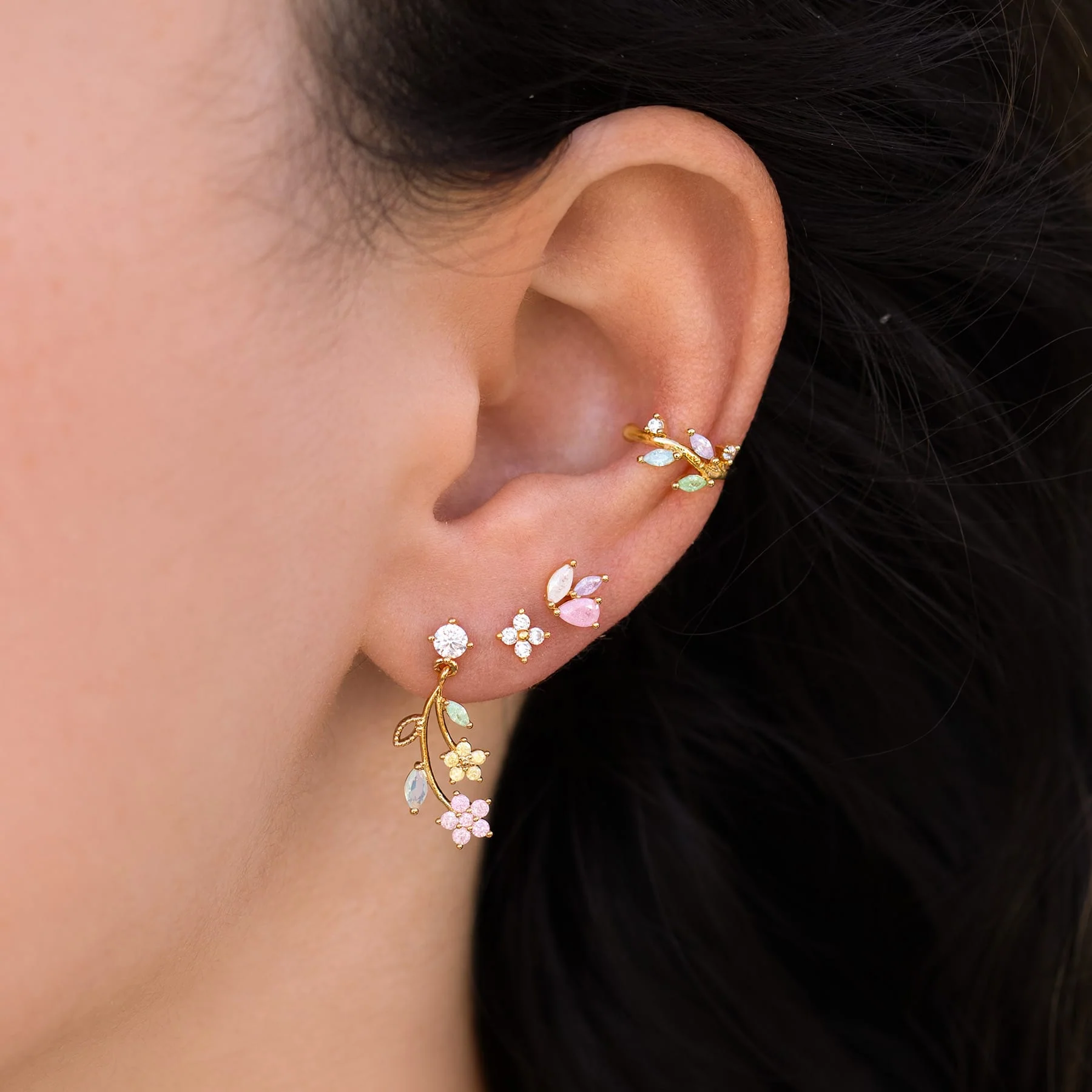Pastel Leaf Ear Cuff - Image 4