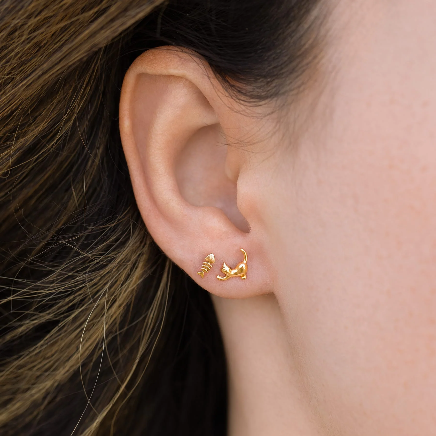 Teeny Tiny Purrfect Catch Studs - Image 3
